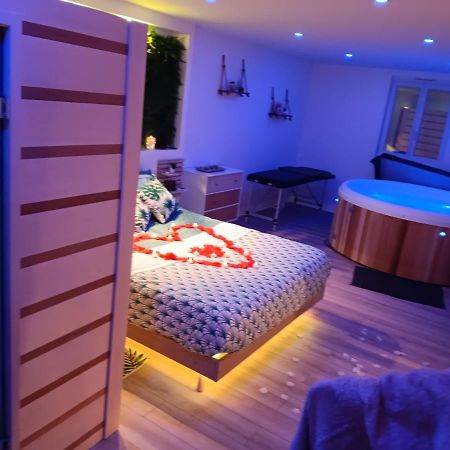 Gite Et Spa Au Secret Du Bonheur Hotel Pouilly-sur-Serre Eksteriør billede