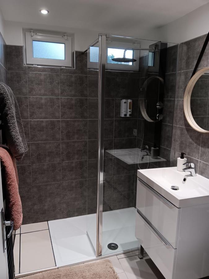 Gite Et Spa Au Secret Du Bonheur Hotel Pouilly-sur-Serre Eksteriør billede